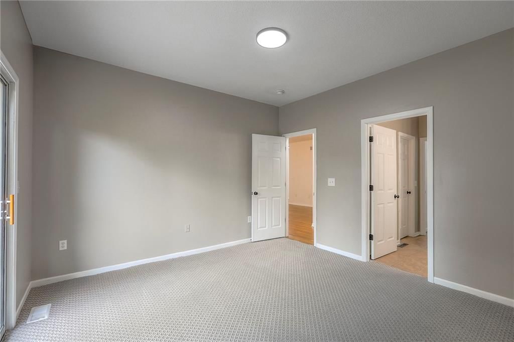10536 E 45th Terrace — photo 17
