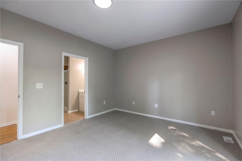 10536 E 45th Terrace — photo 18