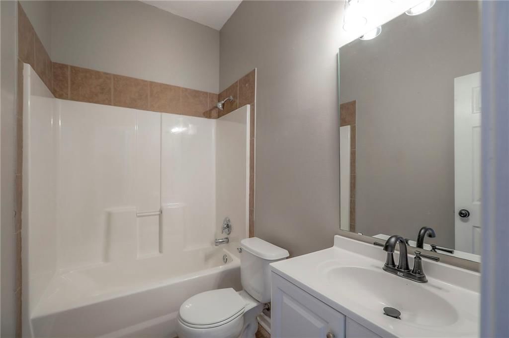 10536 E 45th Terrace — photo 28