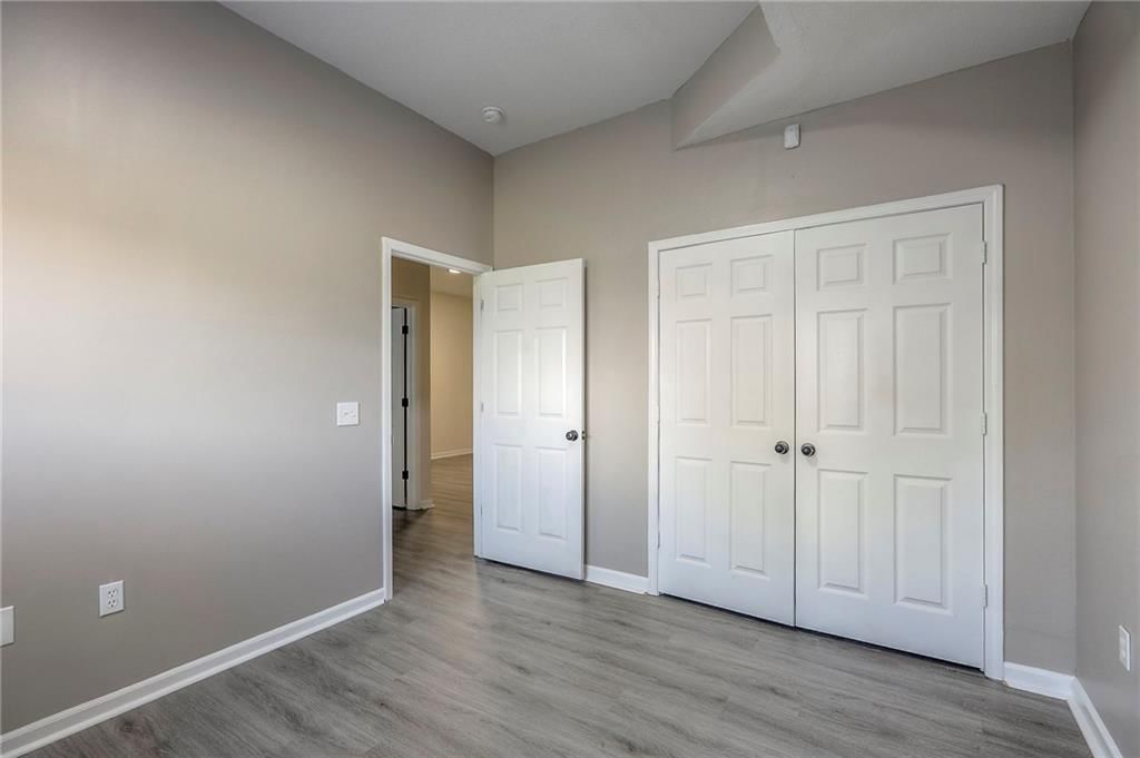 10536 E 45th Terrace — photo 30