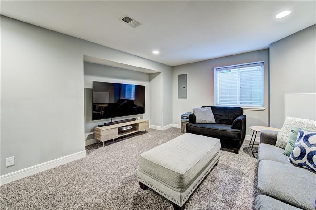 920 SE Forest Ridge Court — photo 27