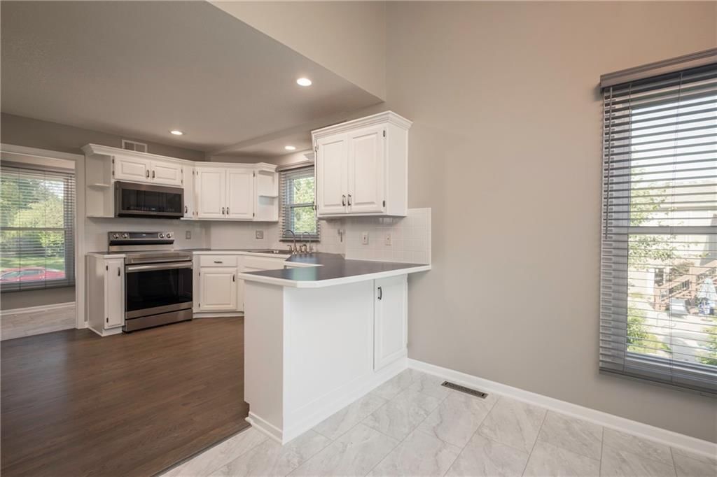 1225 SW Eastman Street — photo 10
