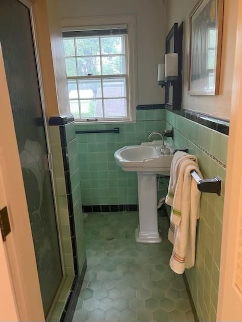 725 S Main Street — photo 36