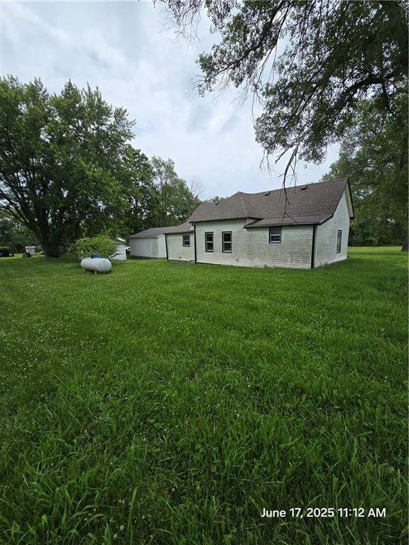 303 E May Street — photo 2