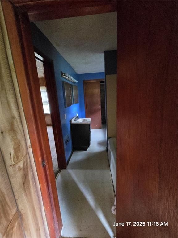 303 E May Street — photo 11