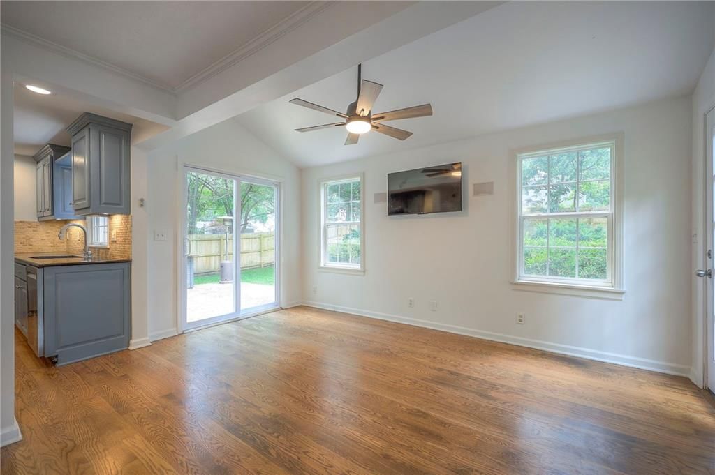 7481 Village Drive — photo 10