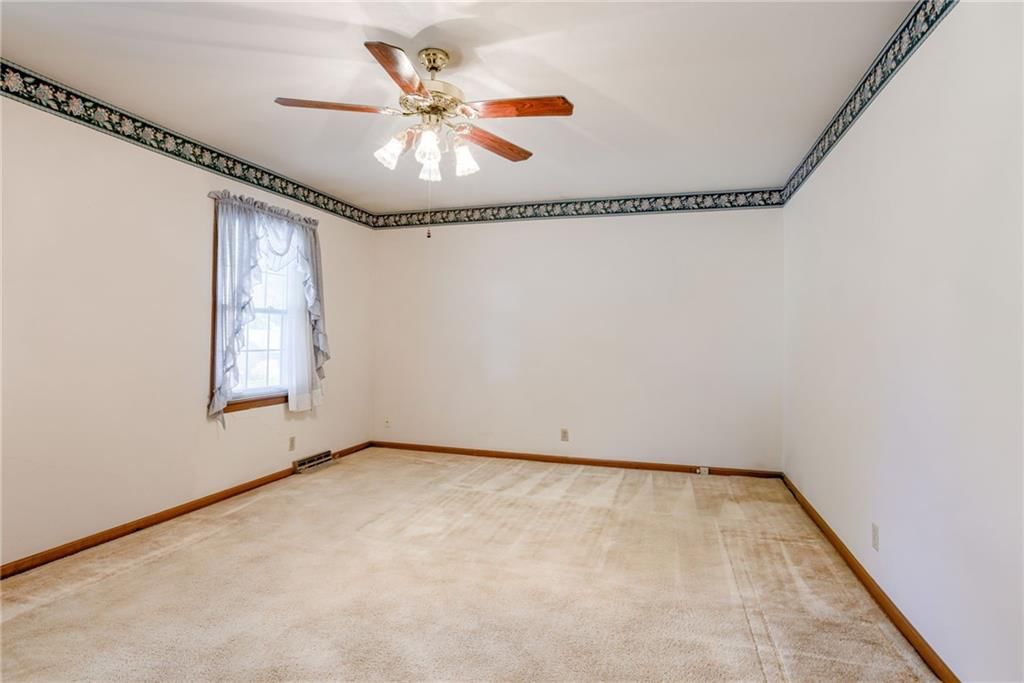8715 Mackey Street — photo 18