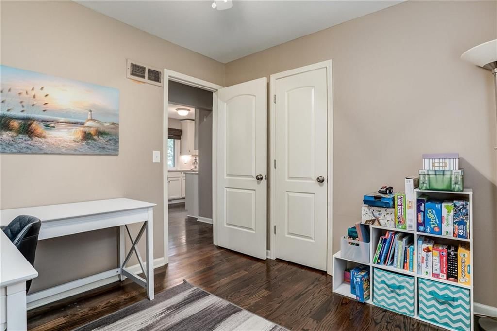 9130 Craig Street — photo 20