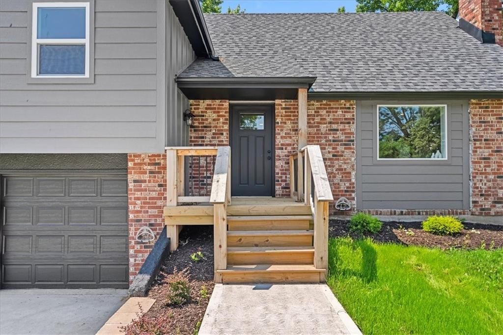 127 W Manor Place — photo 4