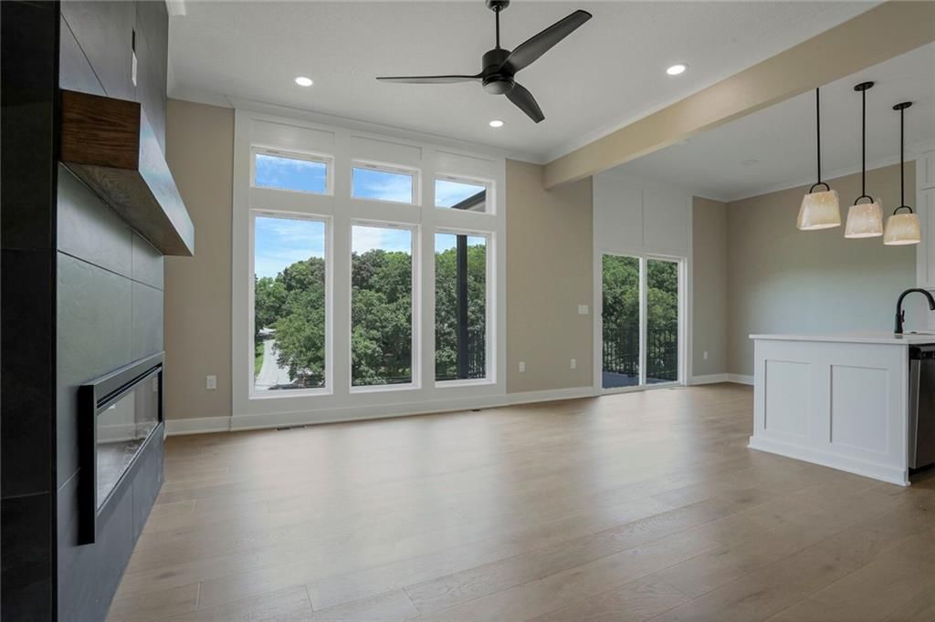 13900 NW 75th Street — photo 3