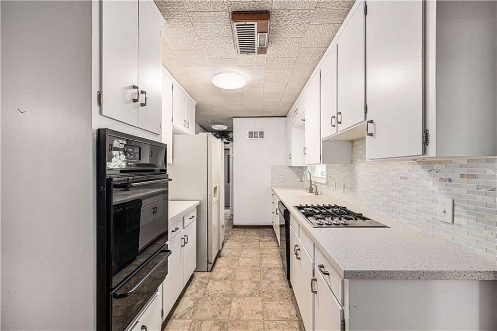 5919 N ADRIAN Terrace — photo 7