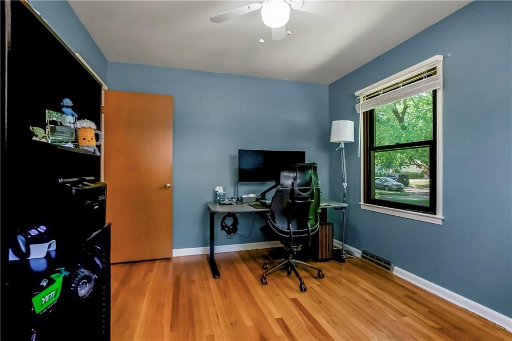 10609 W 88th Terrace — photo 17