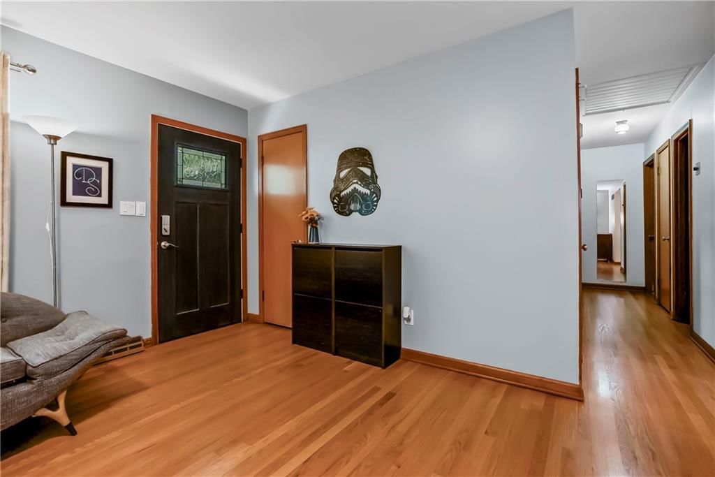 10609 W 88th Terrace — photo 3
