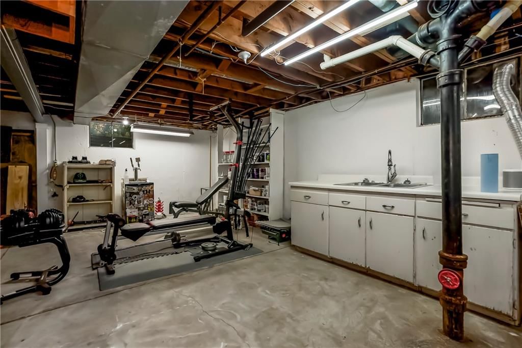 10609 W 88th Terrace — photo 24