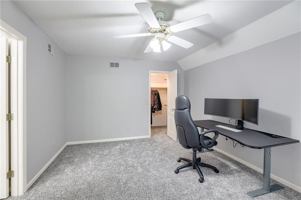 1021 SW Summit Falls Drive — photo 35
