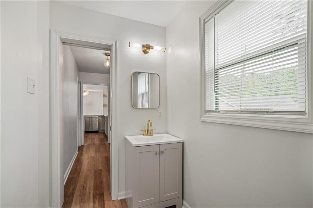 2411 W 77th Street — photo 25