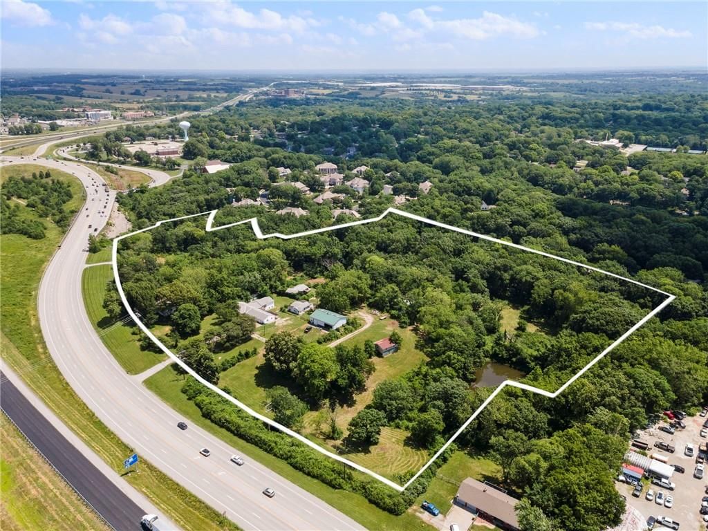 1311 & 1203 N State Route 291 Highway — photo 1
