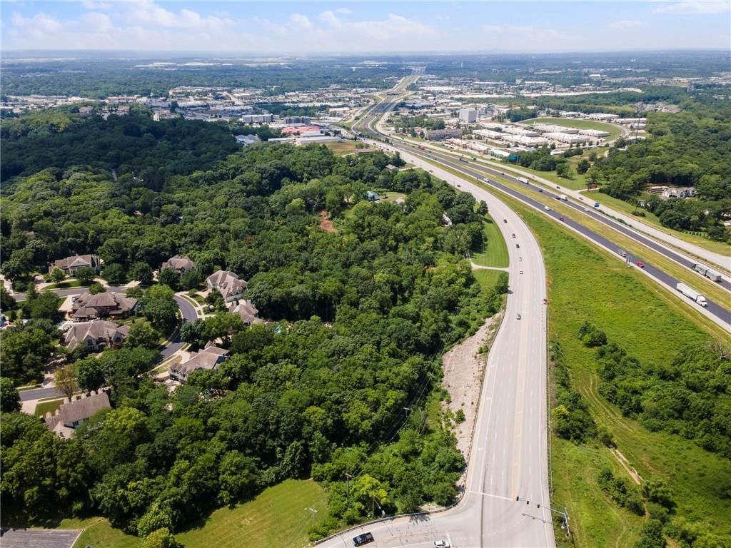 1311 & 1203 N State Route 291 Highway — photo 11