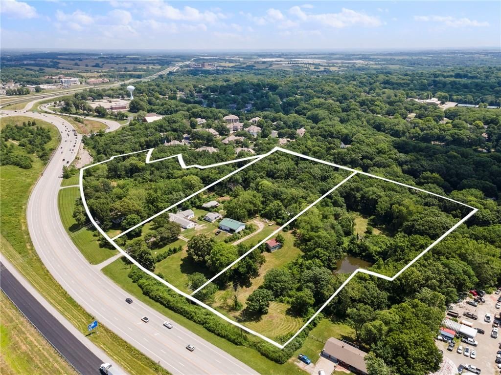 1311 & 1203 N State Route 291 Highway — photo 5