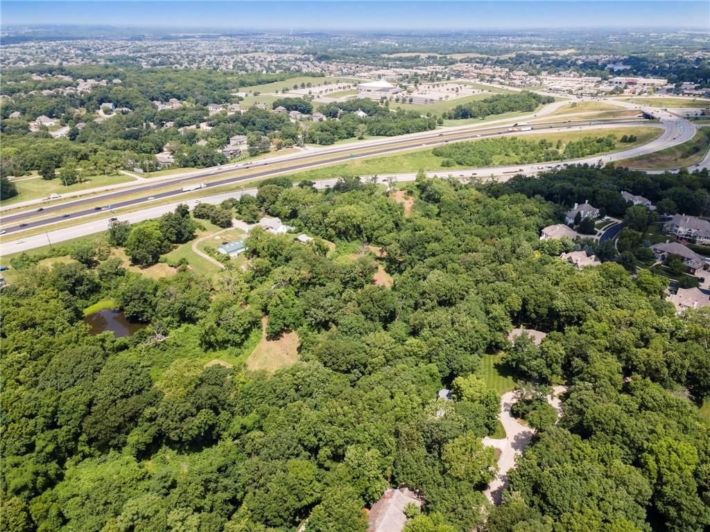 1311 & 1203 N State Route 291 Highway — photo 7