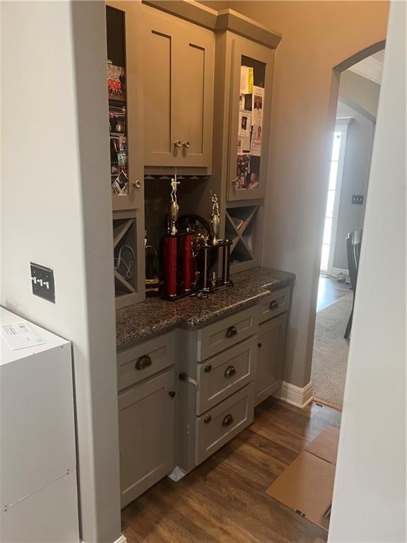 9112 N MYRTLE Avenue — photo 12