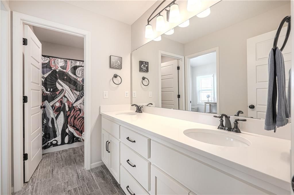 1527 SW Arbor Falls Drive — photo 35