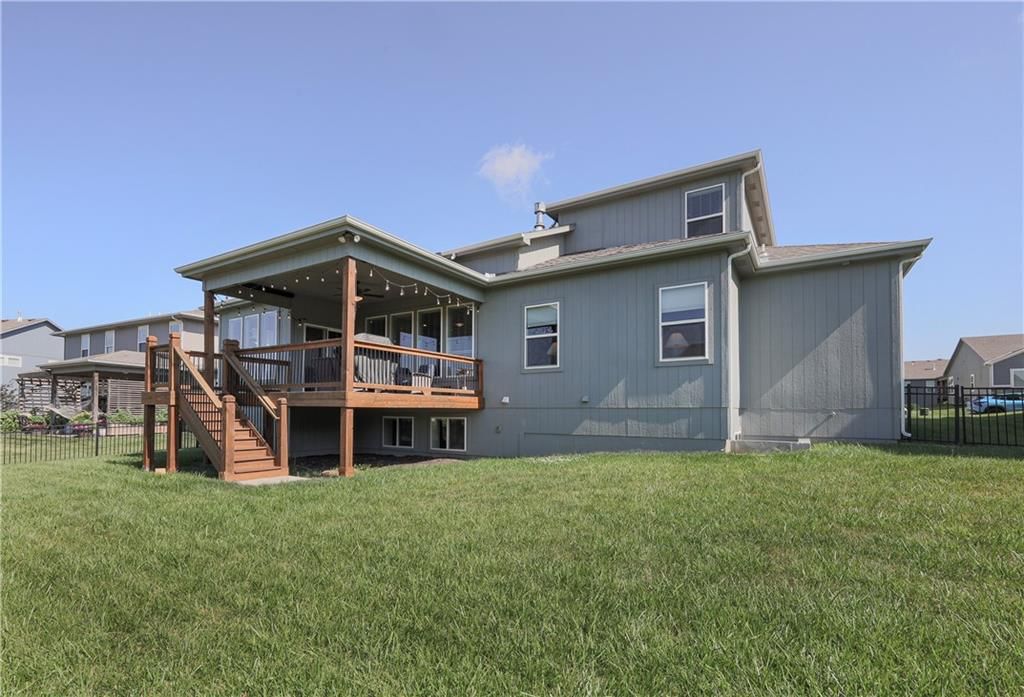 1527 SW Arbor Falls Drive — photo 38