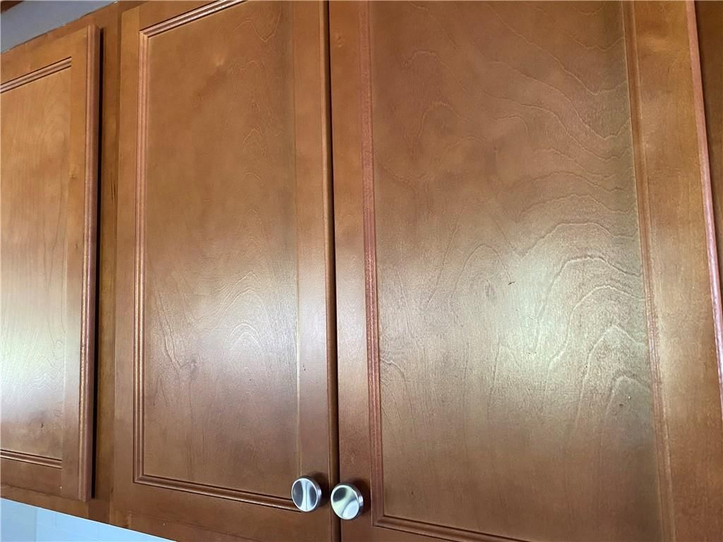 710 E Vine Street — photo 56