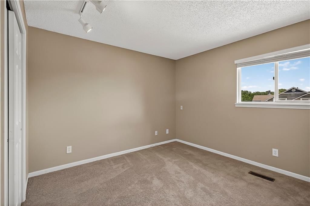 1001 Alma Drive — photo 11