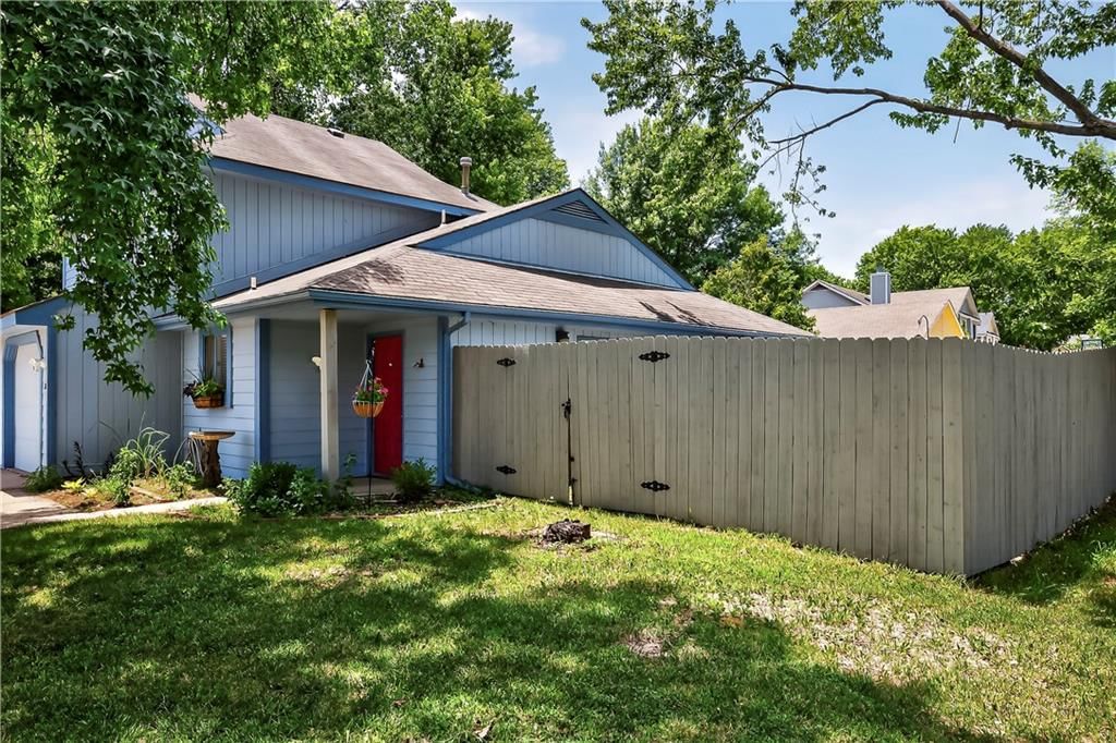 1001 Alma Drive — photo 16