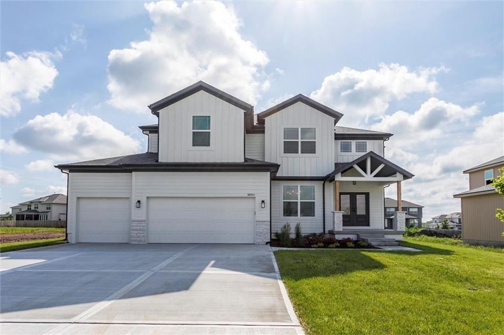 16941 S Brentwood Street, Olathe, KS