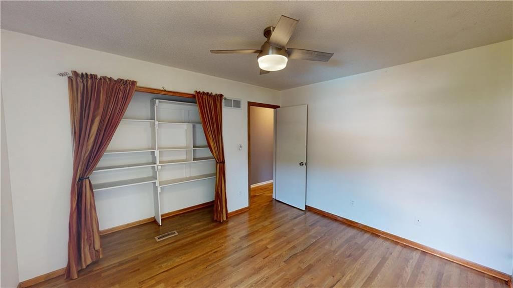 5104 S Yuma Court — photo 21