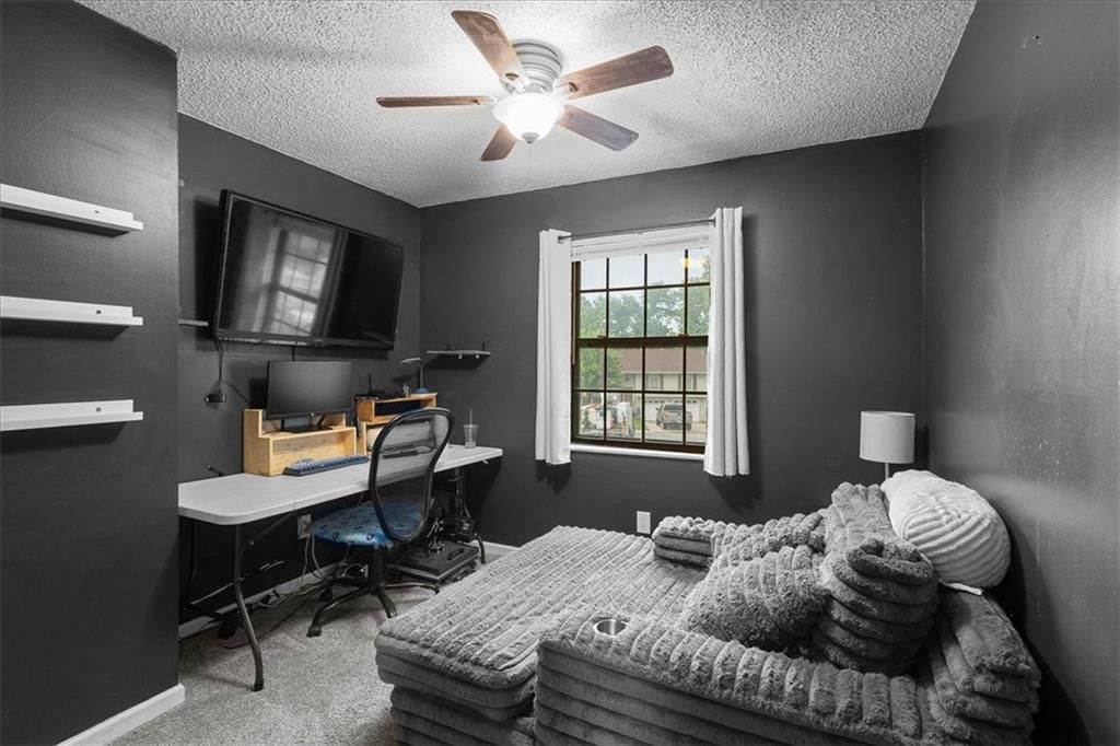 10 N Vine View Street — photo 15