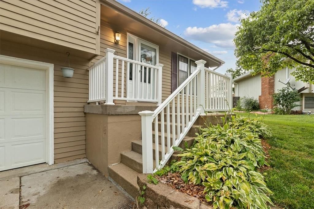 10 N Vine View Street — photo 5