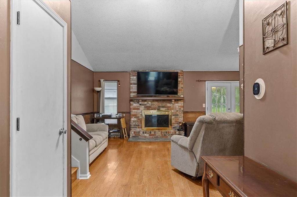 10 N Vine View Street — photo 6