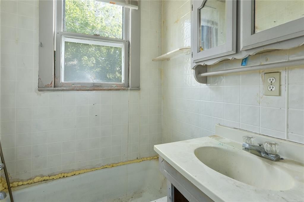 2005 S Evanston Avenue — photo 13