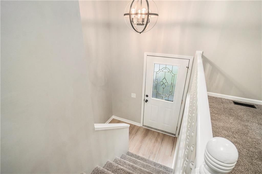 1105 N Halsey Terrace — photo 6