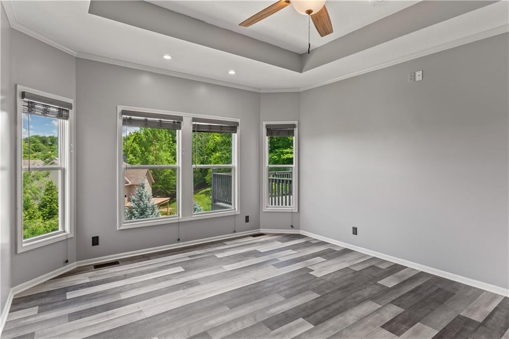5605 NE Coral Drive — photo 33