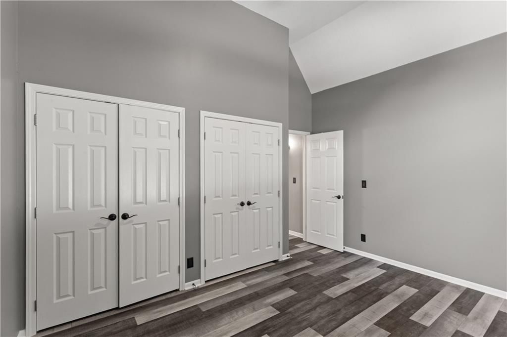 5605 NE Coral Drive — photo 41