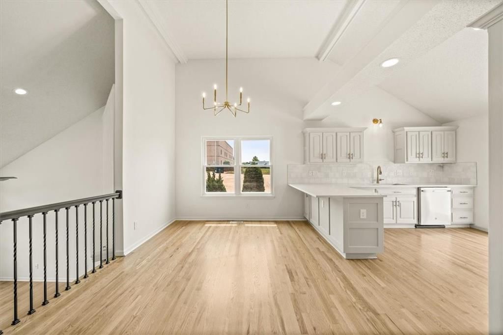 4707 SW 8Th Street — photo 6