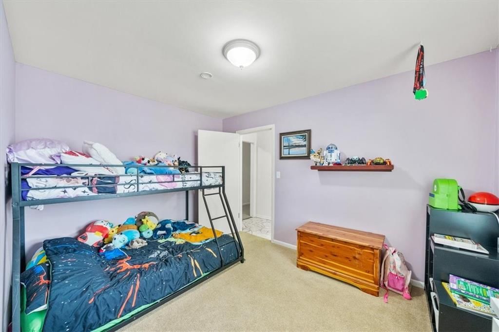 840 W Larkspur Street — photo 16