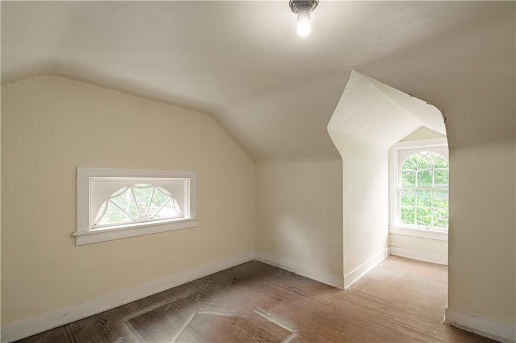 5500 Central Street — photo 42