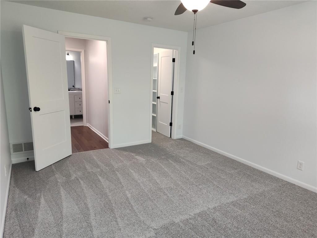10910 W 115th Street — photo 16