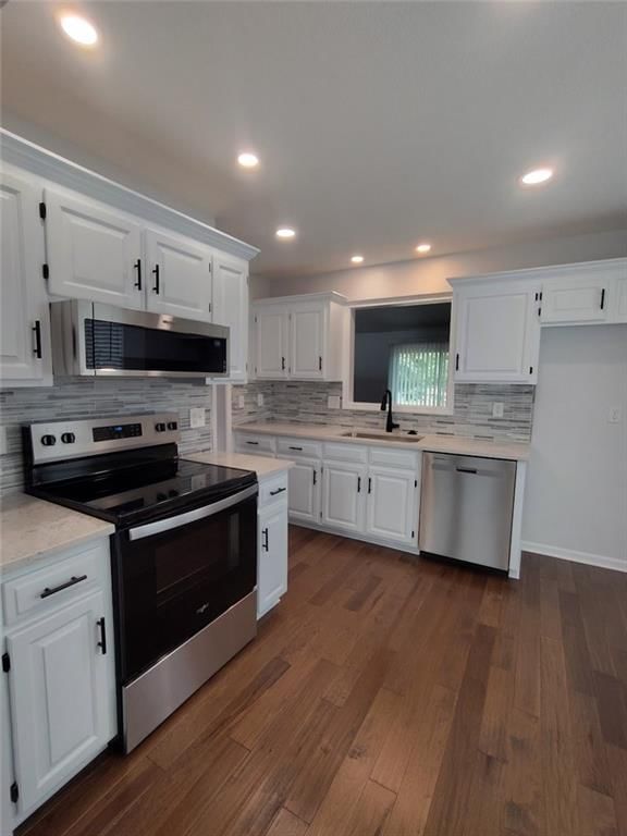 10910 W 115th Street — photo 5