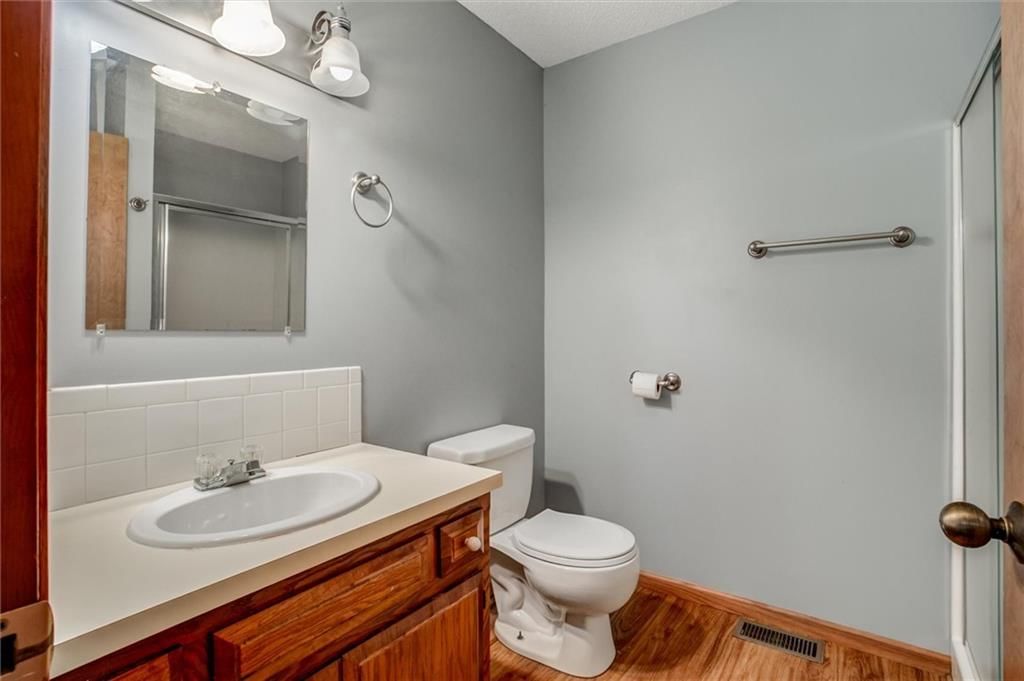 400 Patricia Street — photo 18