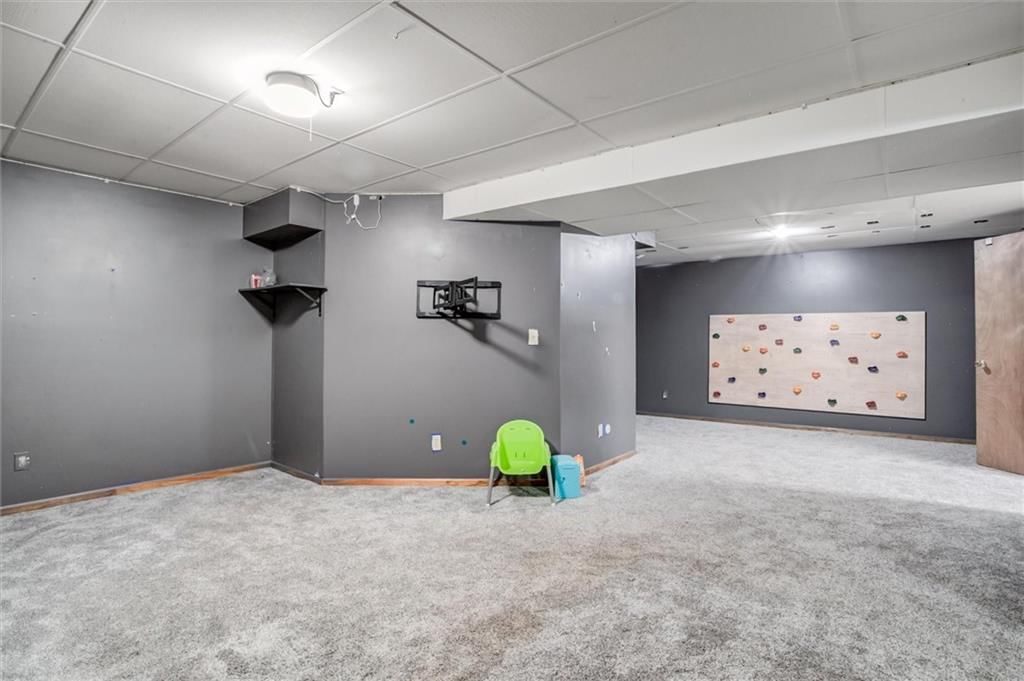 400 Patricia Street — photo 28