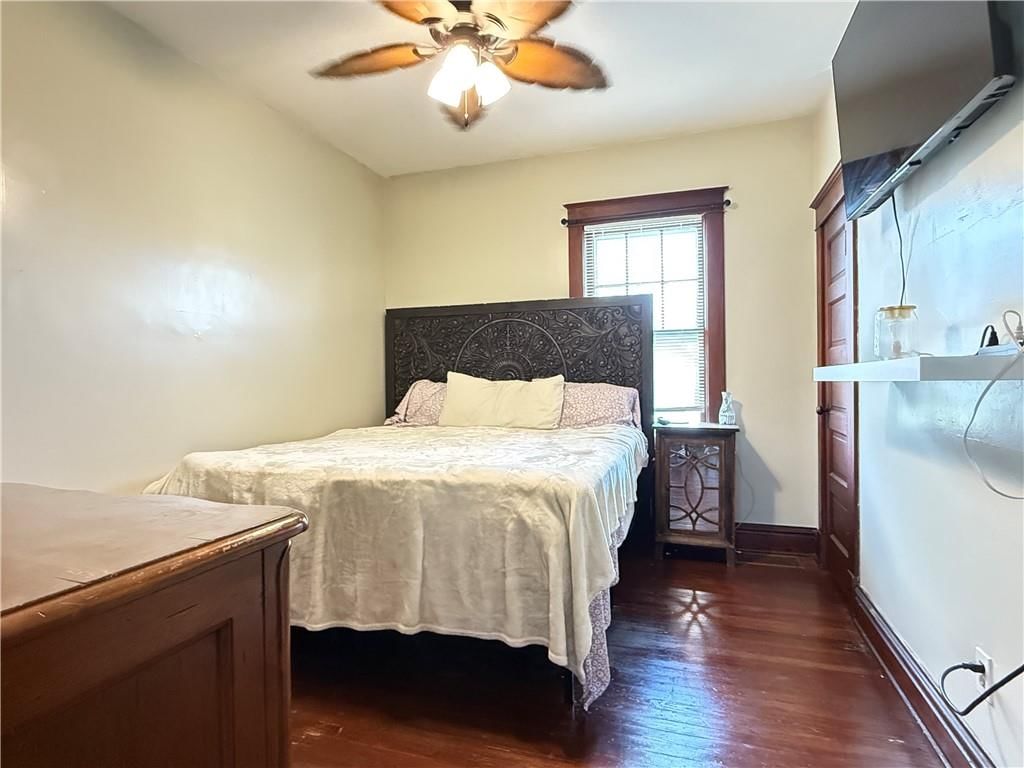 910 N Lynn Street — photo 15