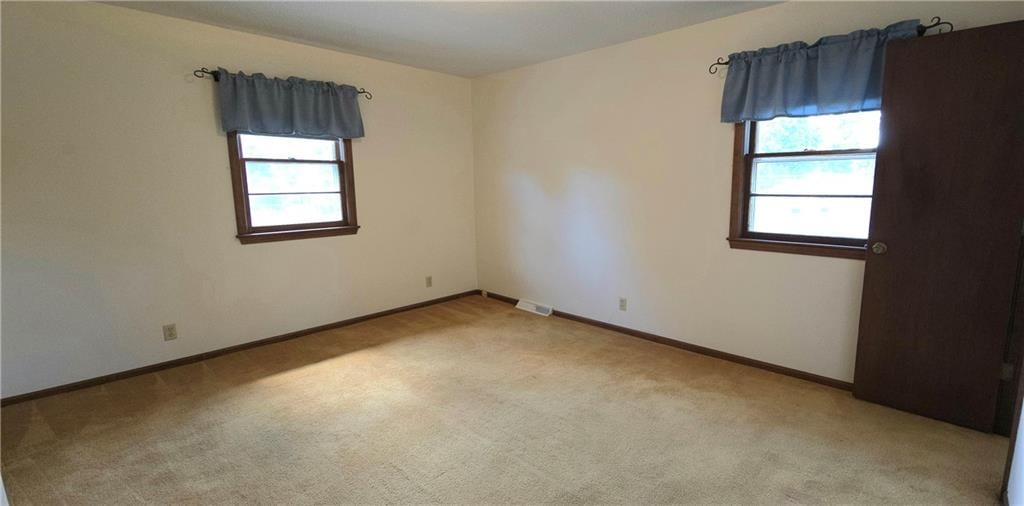 15409 Cedar Street — photo 6