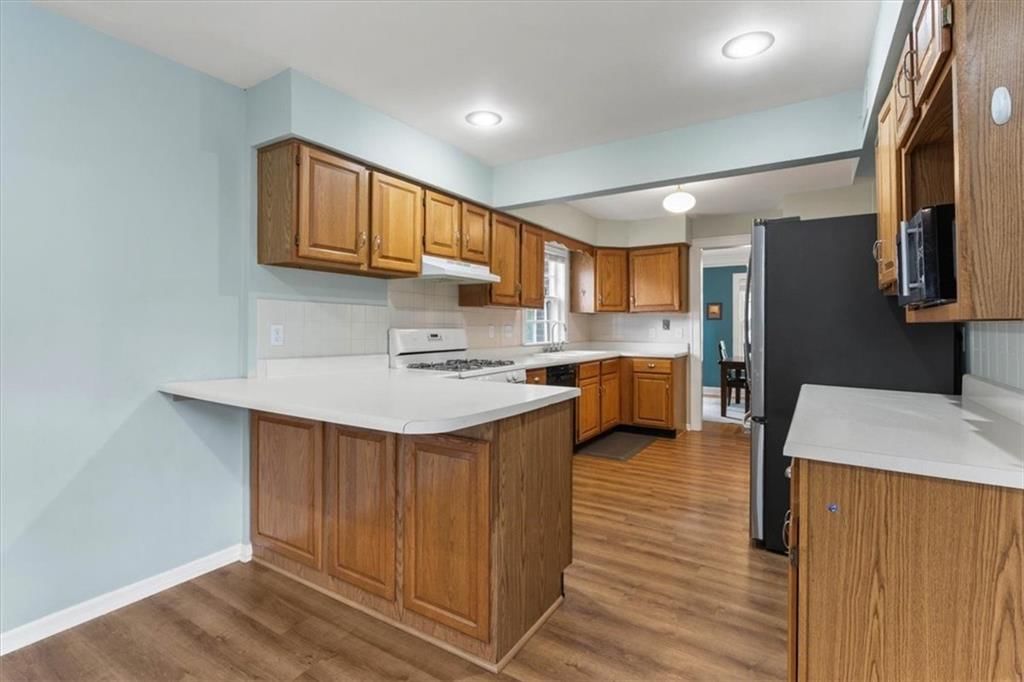 15 E 68th Terrace — photo 12