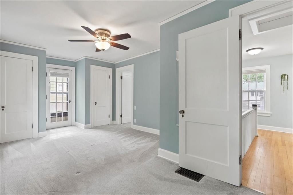 15 E 68th Terrace — photo 23